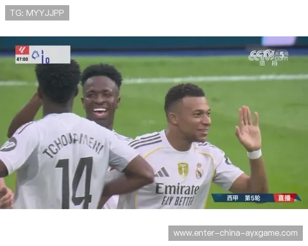 维尼修斯助攻队友门前补射成功