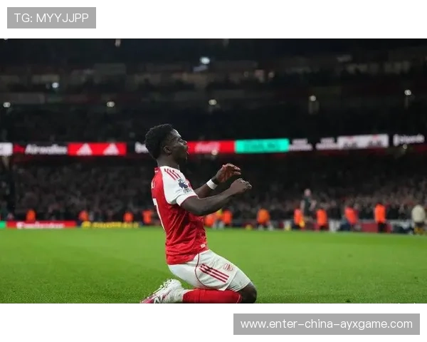 曼联马奎尔头球威胁巨大