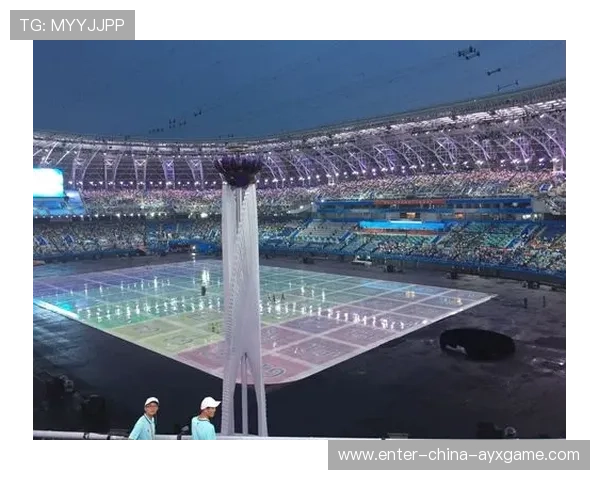 奥林匹克球场气氛热烈：一场属于城市的狂欢